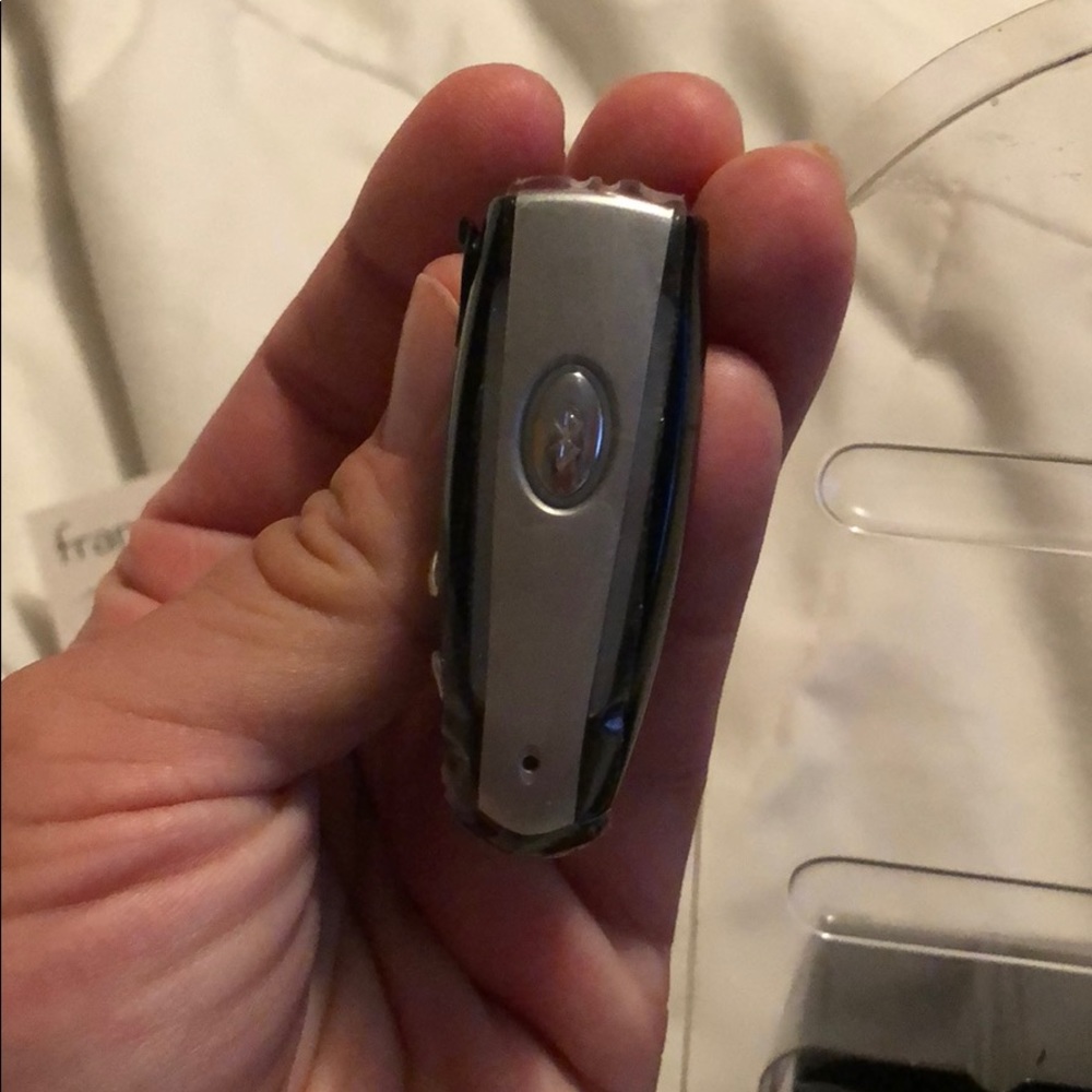 Bluetooth headset - Picture 3 of 4